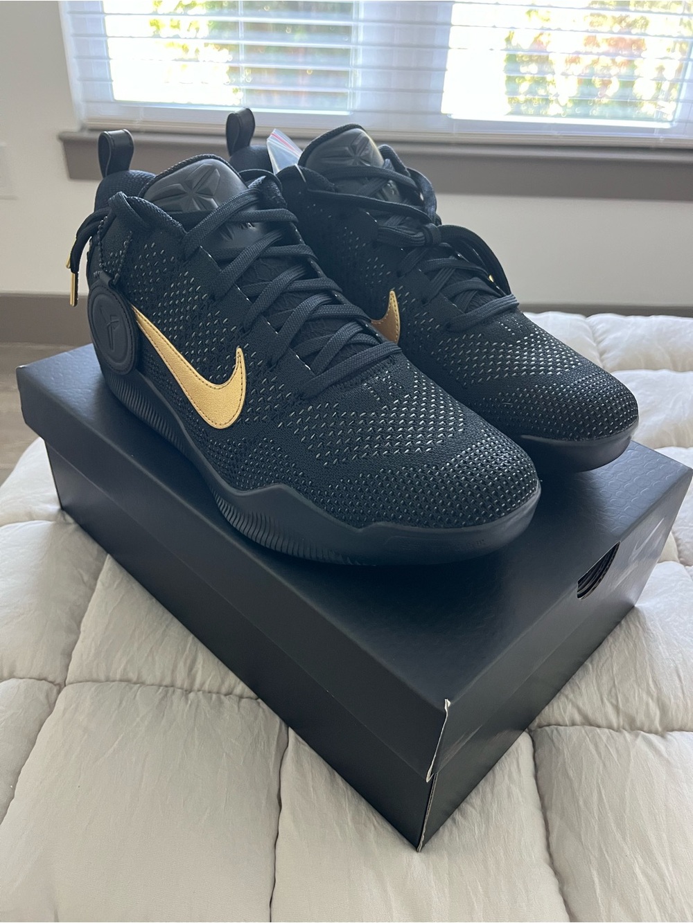Nike kobe 11 Elite low Protro ‘fade to black’